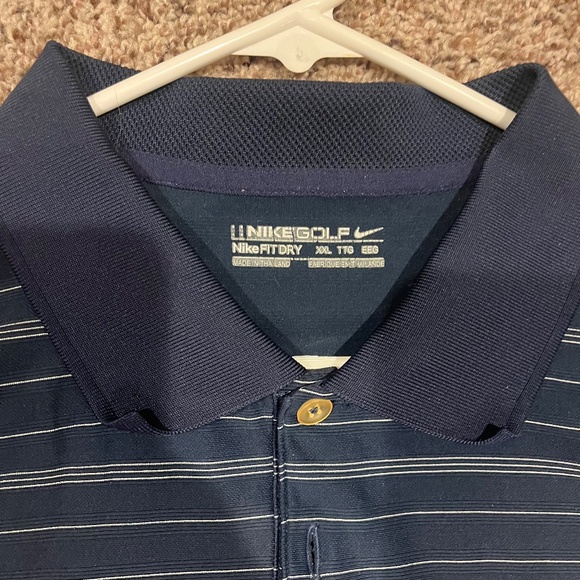 Men's Nike Golf Polo XXL - Picture 3 of 3